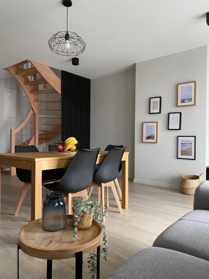 Flatbook Apartamenty - Sztutowo Baltic Sun -A- Z Basenem Exterior foto